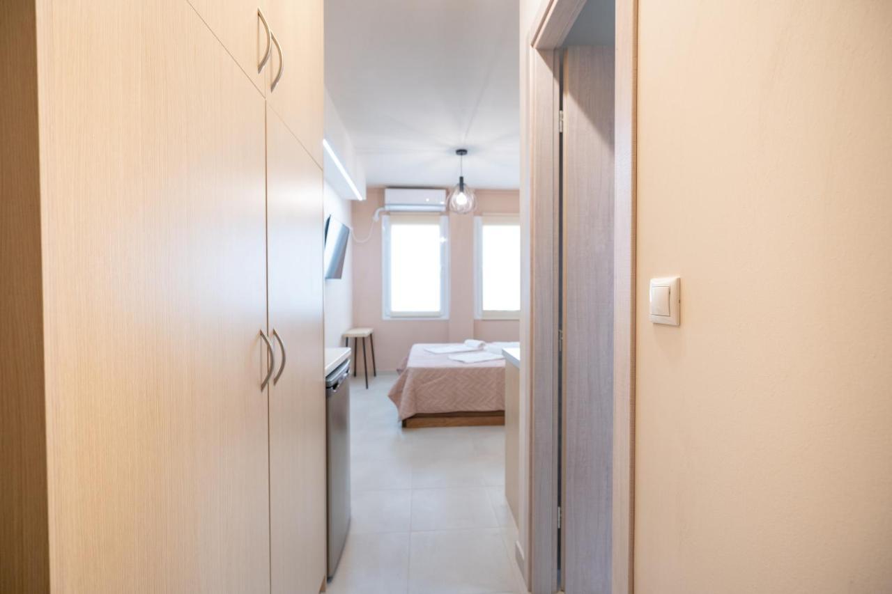 Monastiraki Metro St Studio For 2 Persons Athene Buitenkant foto