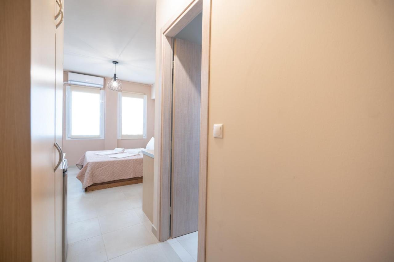 Monastiraki Metro St Studio For 2 Persons Athene Buitenkant foto